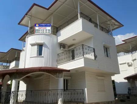 Didim'in İncisi Akbükte Satılık Deniz Manzaralı  3+1 Villa