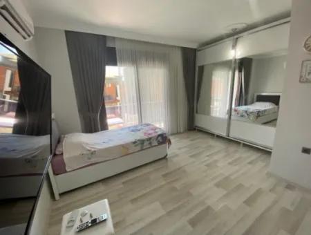 Didim Altınkum Mahallesinde Havuzlu Site İçinde Satılık 3+1 Villa