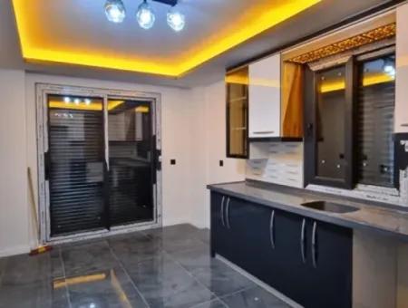 Didim Hisar Mahallesinde Satılık Deniz Manzaralı 4+1 Lüks Havuzlu Villa