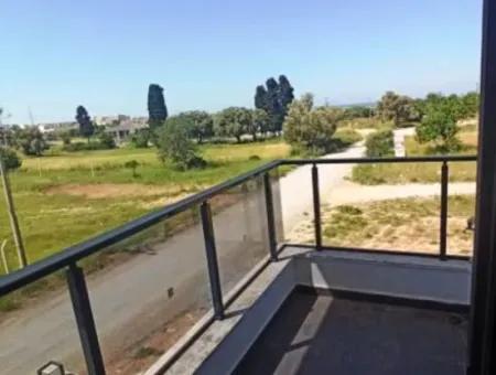 Didim Hisar Mahallesinde Satılık Deniz Manzaralı 4+1 Lüks Havuzlu Villa
