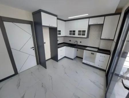 Didim Mavişehir Mahallesinde Satılık Deniz Manzaralı 4+1 Lüks Villa