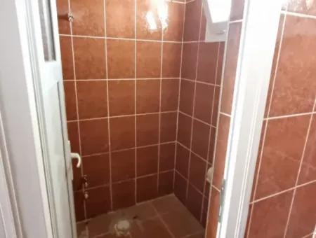 Didim Altınkum Mahallesinde Satılık Denize Sıfır  3 Dükkan Ve Daire