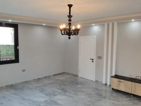 Didim Hisar Mahallesinde 3+1 Satılık Havuzlu Lüks Villa