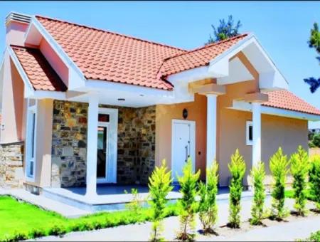 Didimde Satılık Tek Katlı Bungalov Ev, Villa Havuzlu Sitede