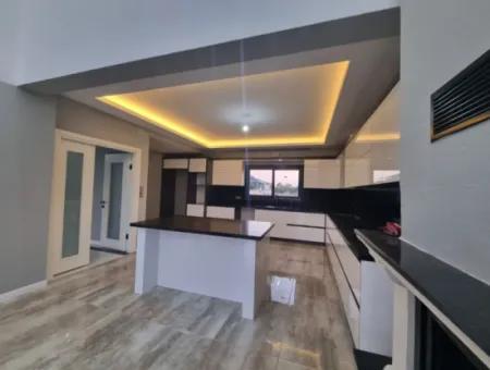 Didim Yeşiltepede Satılık 4+1 Havuzlu Villa