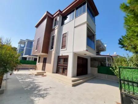 Didim Hisar Mahallesinde Acil Satılık Villa Denize 600 Metre