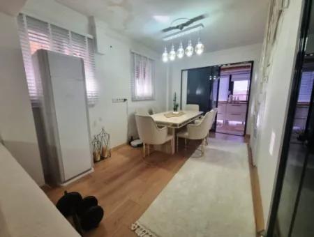 Didim Efeler Mahallesinde Satılık 4+1 Ayrı Mutfak Villa