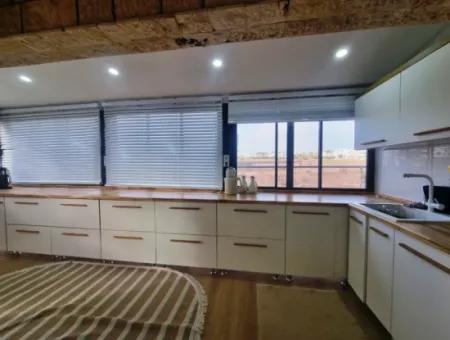 Didim Efeler Mahallesinde Satılık 4+1 Ayrı Mutfak Villa