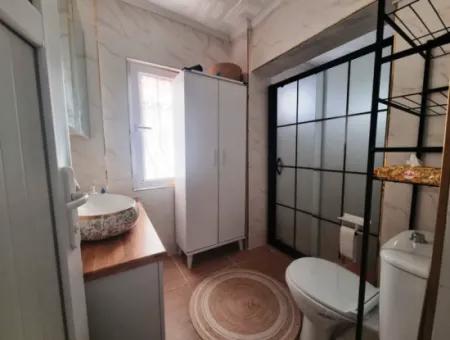 Didim Efeler Mahallesinde Satılık 4+1 Ayrı Mutfak Villa