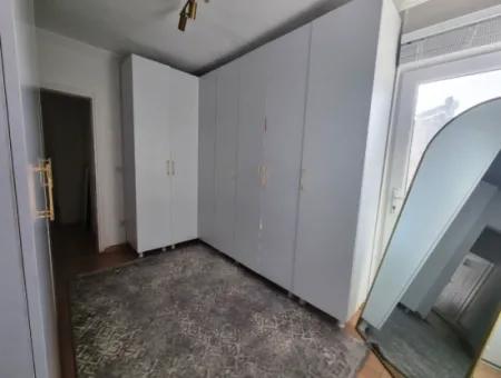 Didim Efeler Mahallesinde Satılık 4+1 Ayrı Mutfak Villa