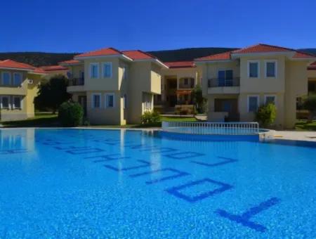 Akbükte Satılık 2+1 Yazlık Dubleks Touch Of Paradise Tatil Sitesi Akbük