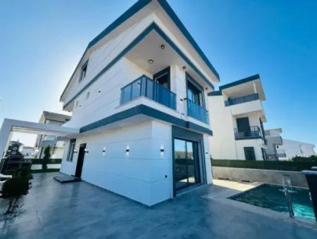 Didim Efeler Mahallesi Satılık Müstakil Villa