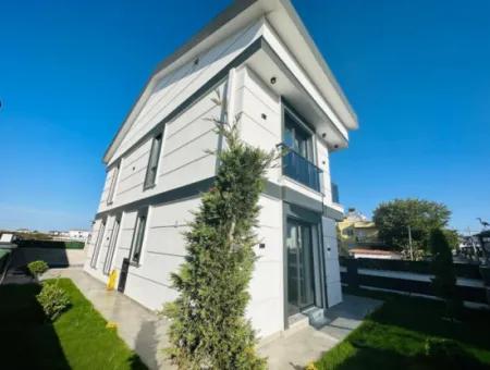 Didim Efeler Mahallesi Satılık Müstakil Villa