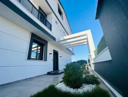 Didim Efeler Mahallesi Satılık Müstakil Villa