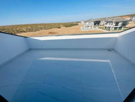 Didim Efeler Mahallesi Satılık Müstakil Villa