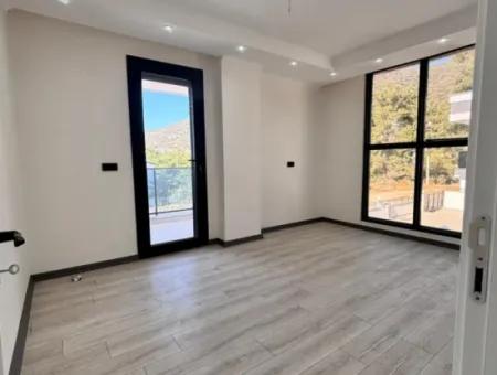 Didim Akbükte Satılık 3+1 Villa