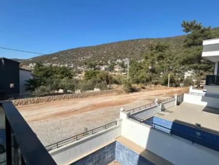 Didim Akbükte Satılık 3+1 Villa