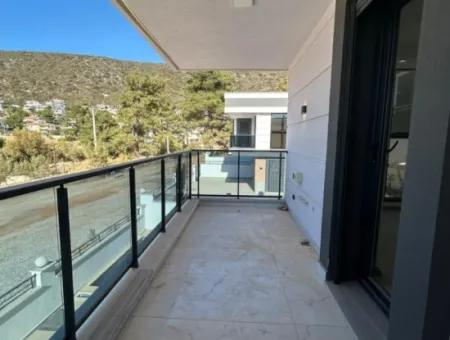 Didim Akbükte Satılık 3+1 Villa