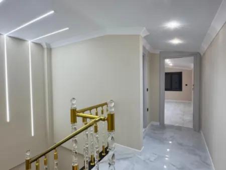 Didim Altınkum Mah. Satılık 5+1 Müstakil Havuzlu Villa