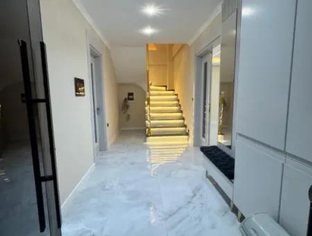Didim Altınkum Mah. Satılık 5+1 Müstakil Havuzlu Villa