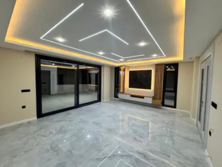 Didim Altınkum Mah. Satılık 5+1 Müstakil Havuzlu Villa