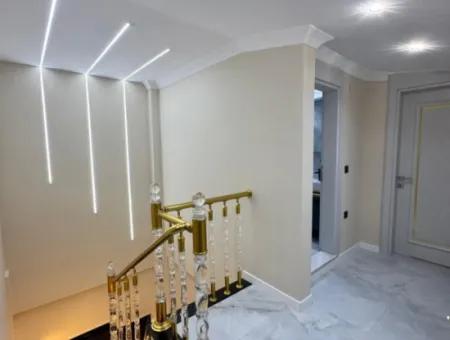 Didim Altınkum Mah. Satılık 5+1 Müstakil Havuzlu Villa