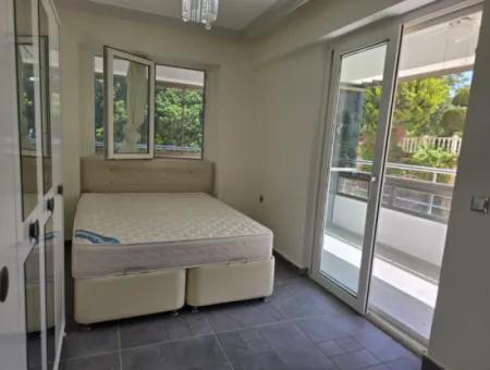 Didim Efeler Mahallesinde Satılık 2+1 Eşyalı Daire