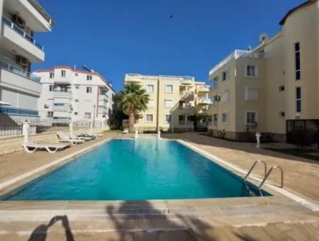 Didim Çamlık Mahallesinde Altürk Sitesi'nde Satılık 2+1 Havuzlu Daire