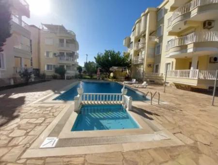 Didim Çamlık Mahallesinde Altürk Sitesi'nde Satılık 2+1 Havuzlu Daire