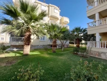 Didim Çamlık Mahallesinde Altürk Sitesi'nde Satılık 2+1 Havuzlu Daire