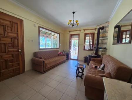 Didim Mavişehir Sedefkoy Sitesinde Deniz Sıfır Köşe Başı Full Eşyalı 3+1 Villa