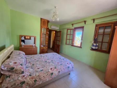 Didim Mavişehir Sedefkoy Sitesinde Deniz Sıfır Köşe Başı Full Eşyalı 3+1 Villa