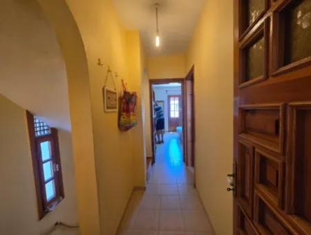 Didim Mavişehir Sedefkoy Sitesinde Deniz Sıfır Köşe Başı Full Eşyalı 3+1 Villa