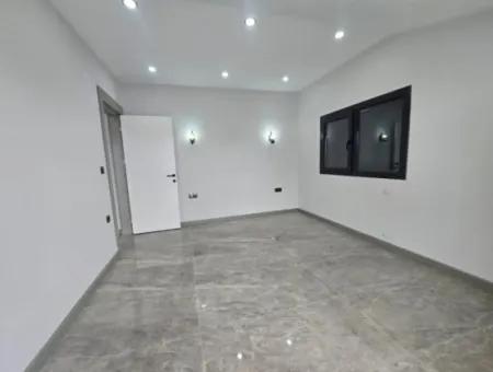 Hisar Mahallesinde Satılık 3+1 Villa