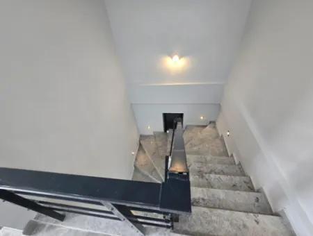 Hisar Mahallesinde Satılık 3+1 Villa