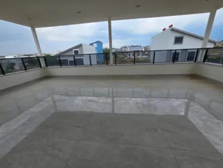Hisar Mahallesinde Satılık 3+1 Villa