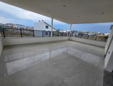 Hisar Mahallesinde Satılık 3+1 Villa