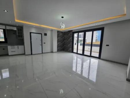 Hisar Mahallesinde Satılık 3+1 Villa