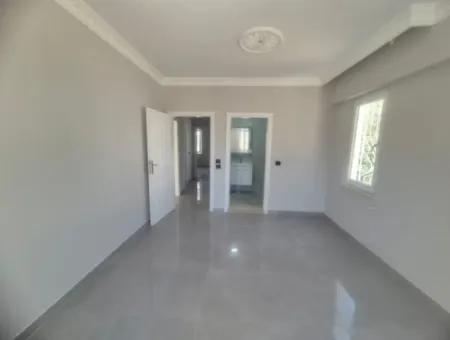???? Didim Çamlık Mahallesi’nde Havuzlu 5+1 Müstakil Villa!