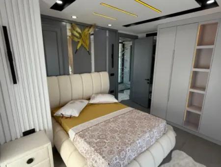 Efeler'de Deniz Manzaralı Müstakil Ultra Lüks 4+1 Villa – 500 M² Arsa Üzerinde!