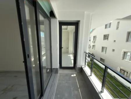 Didim Efeler Mahallesinde Satılık 2+1 Daire
