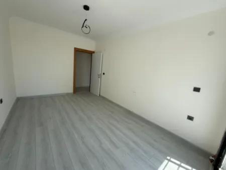Didim Efeler Mahallesinde Satılık 2+1 Daire