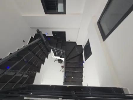 Didim Yeşiltepede Satılık 4+1 Lüks Müstakil Ev