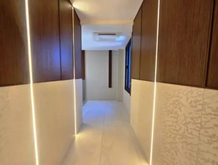 Didim Akyeniköy Yeşiltepede Satılık 5+1 Özel Villa