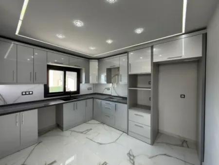 Aydın Didim Efeler Mahallesi Satılık Deniz Manzaralı • 3+1 • Havuzlu • Teraslı • Sıfır Lüks Villa