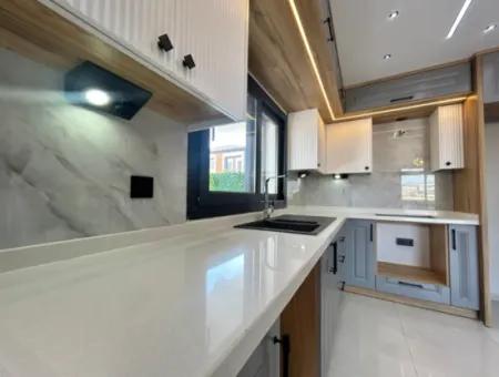 Didim Hisar Mahallesi’nde Satılık 3+1 Modern Müstakil Girişli Havuzlu Villa