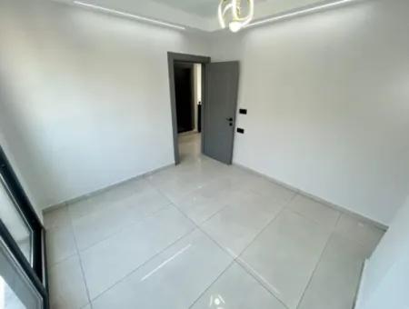 Didim Hisar Mahallesi’nde Satılık 3+1 Modern Müstakil Girişli Havuzlu Villa