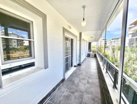 Aydın Didim Efeler Mahallesi Elegance 2 Sitesinde Satılık 3+1 Daire