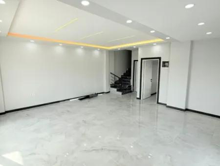 Aydın Didim Hisar Mahallesi’nde Satılık 3+1 Ayrı Mutfaklı Köşe Başı Havuzlu Villa