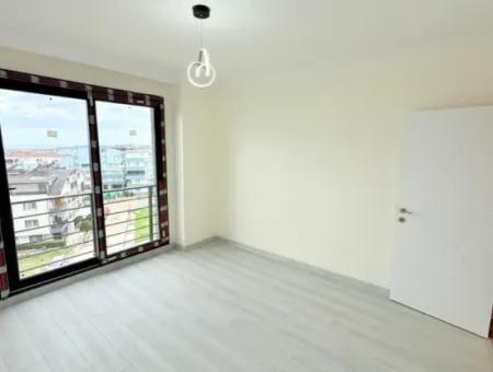 Aydın Didim Efeler’de Havuzlu Sitede Deniz Manzaralı Asansörlü 3+1 Ayrı Mutfaklı Sıfır Dubleks